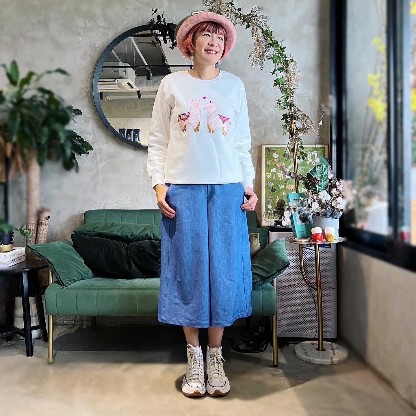 Alpaca couple sweatshirt