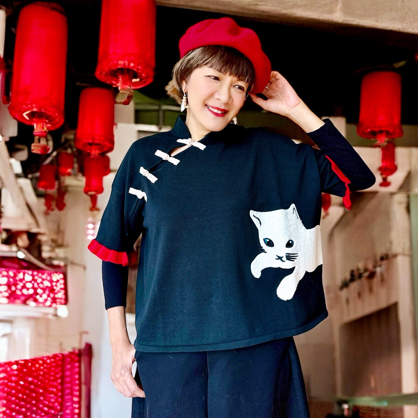 Chinese collar cat embroidery sweater