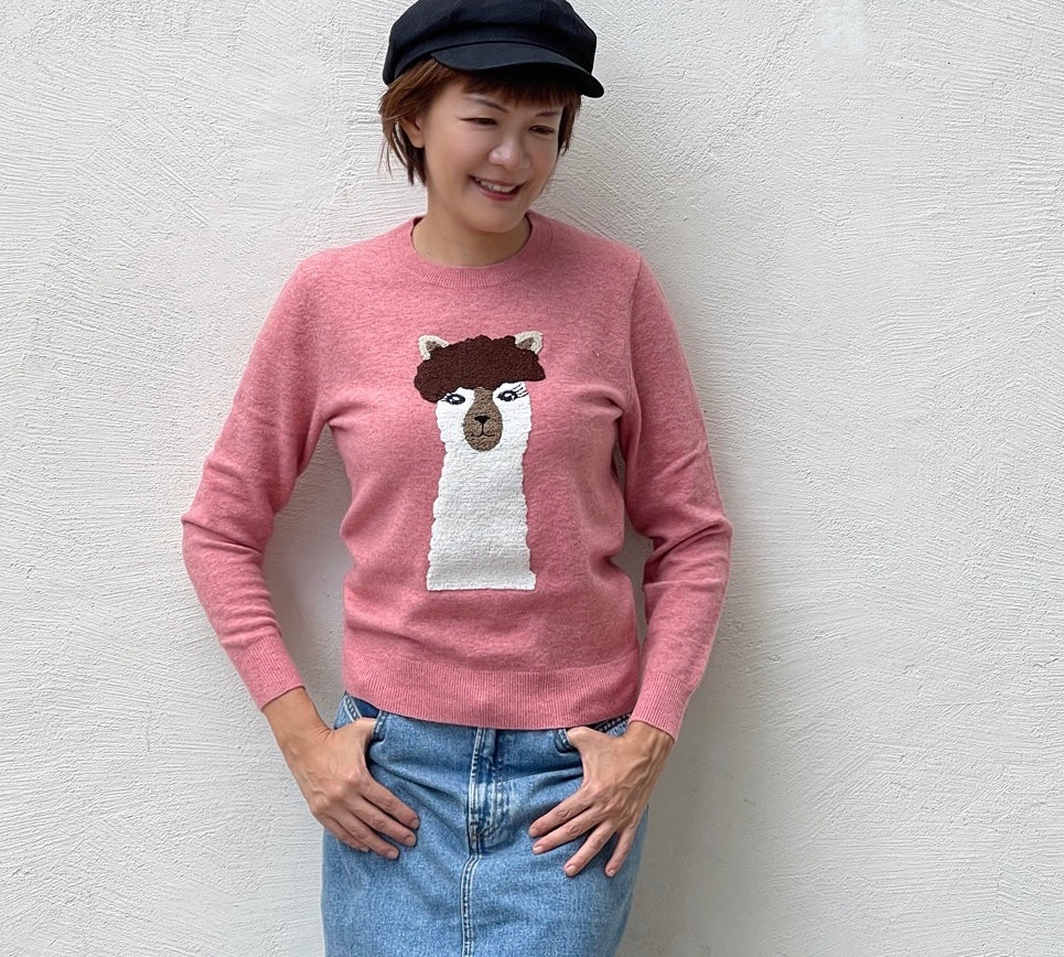 Curly pullover