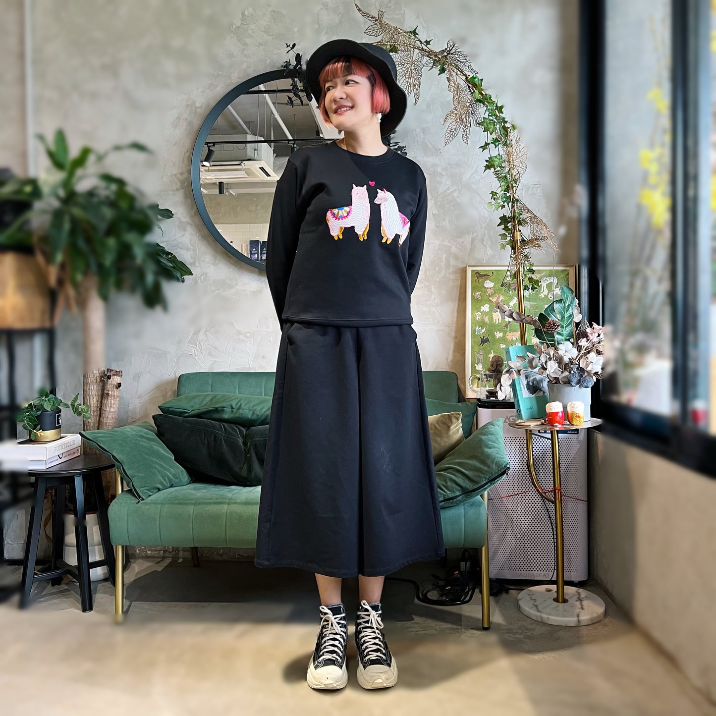 Alpaca couple sweatshirt