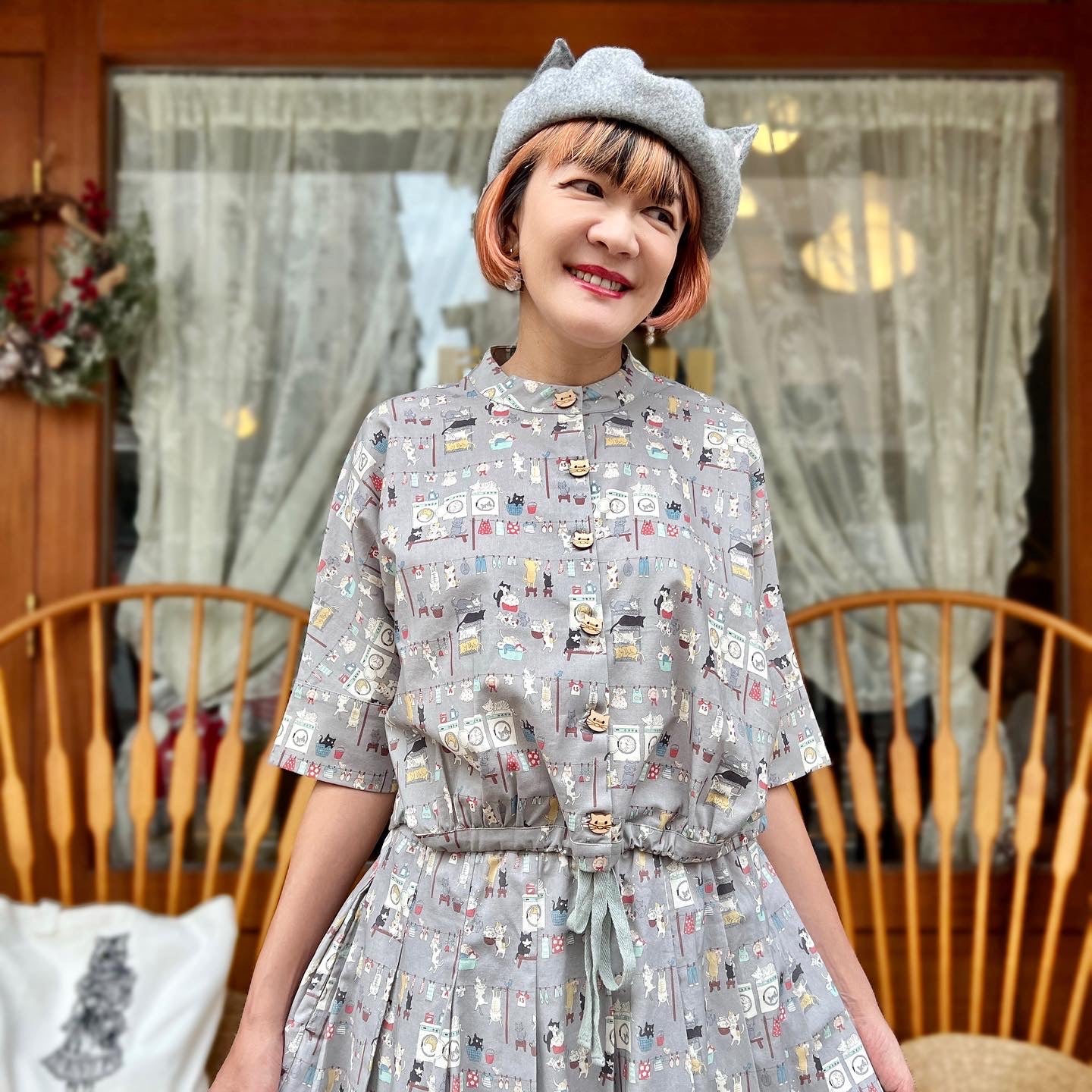 Washing room cat midi skirt