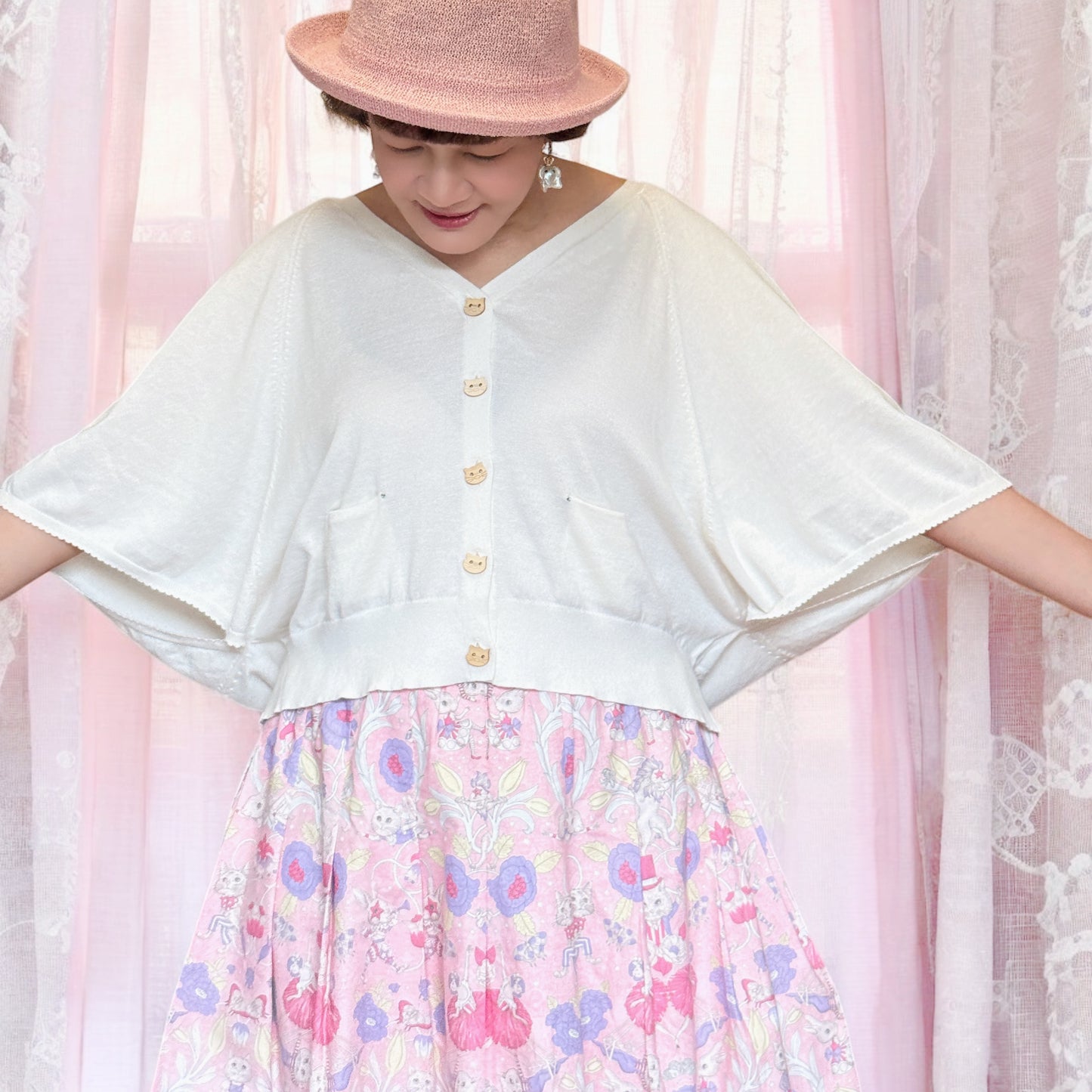Cat lace fabric cotton cardigan