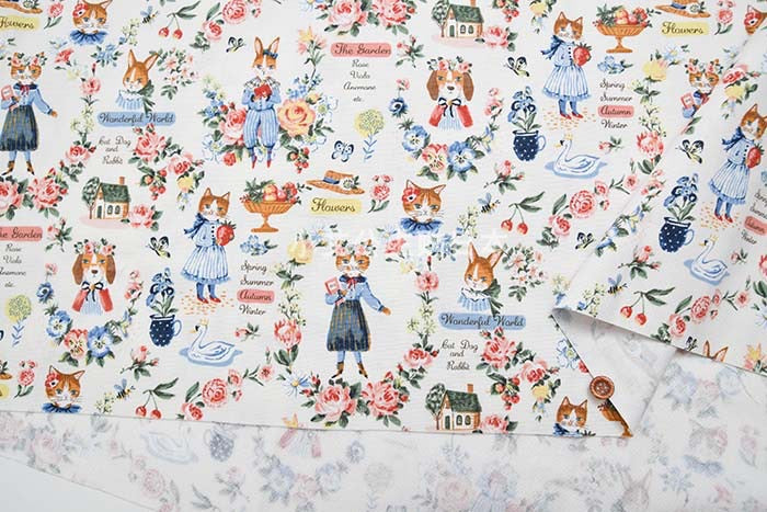 Animals gardening wave hem shirt