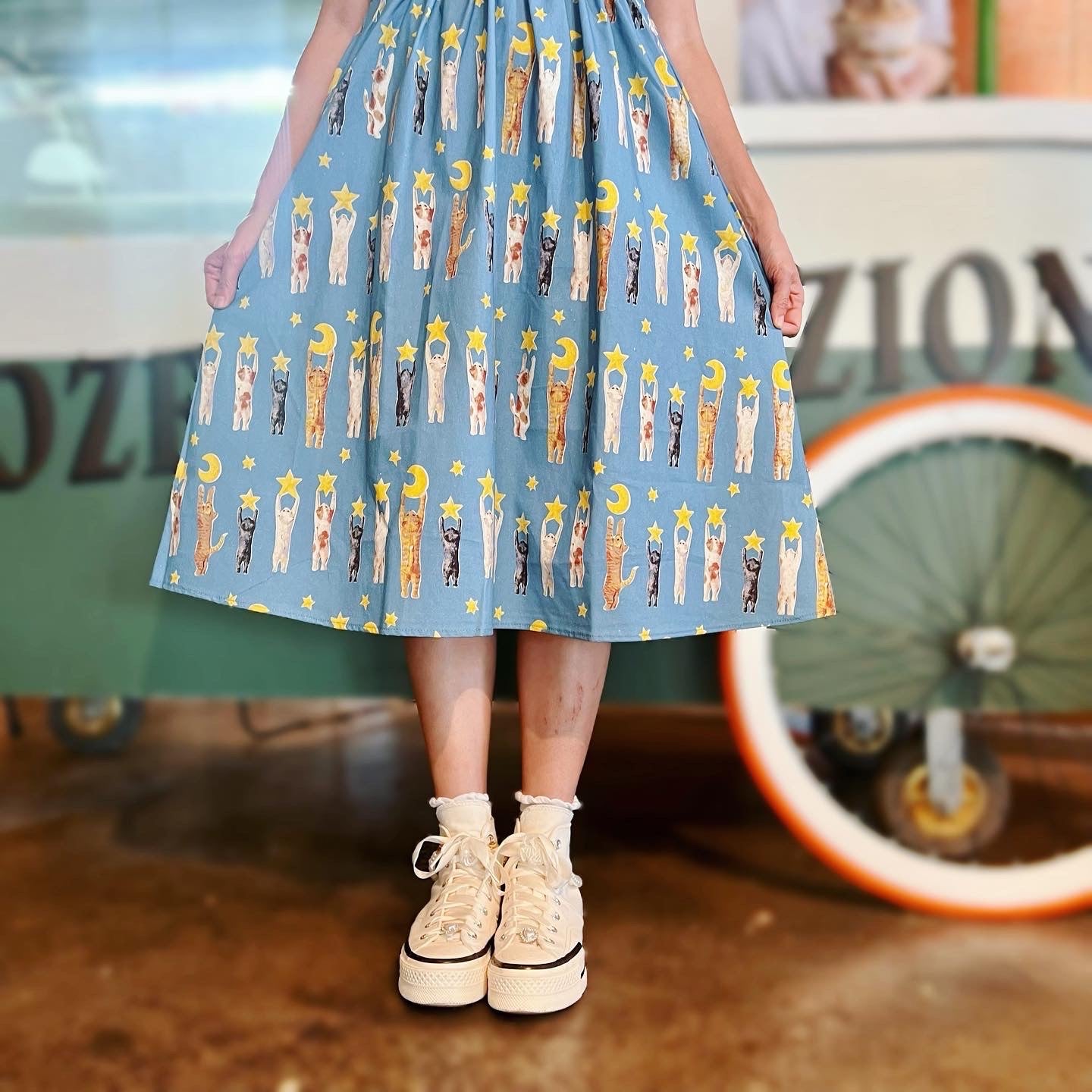 Cat chasing stars pattern one piece