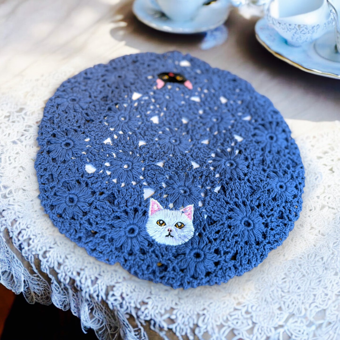 Crochet and lace embroidery beret