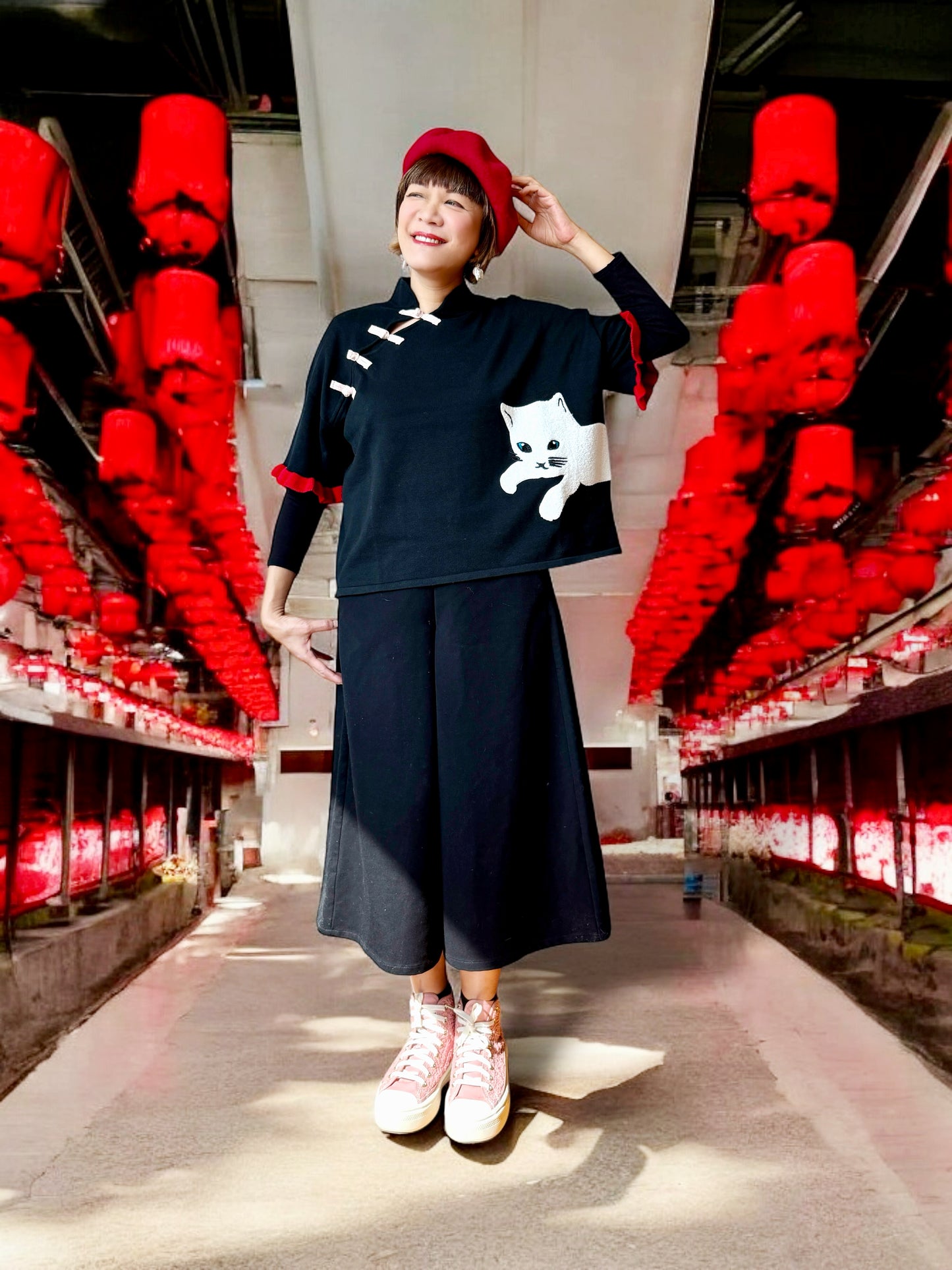 Chinese collar cat embroidery sweater