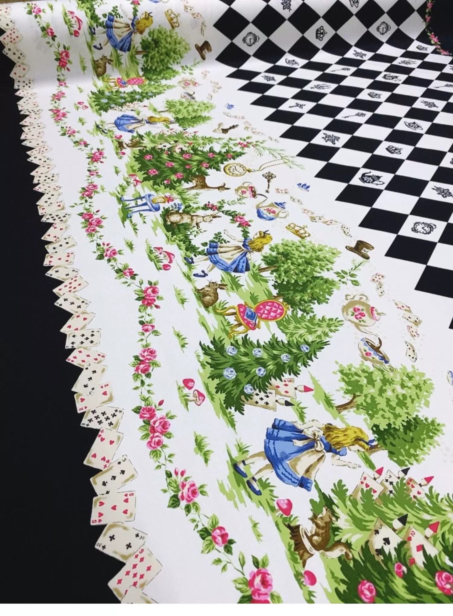Alice in the wonderland midi skirt