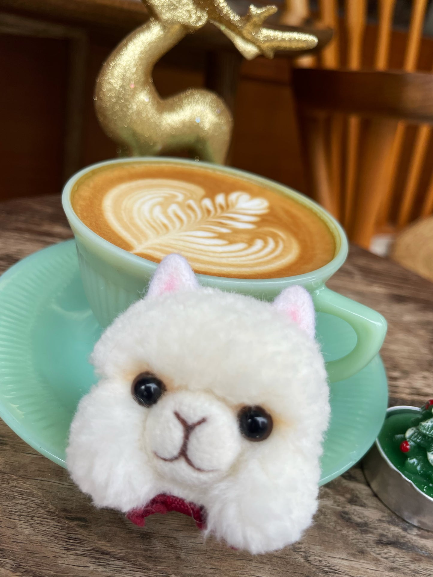 Alpaca head handmade accessory