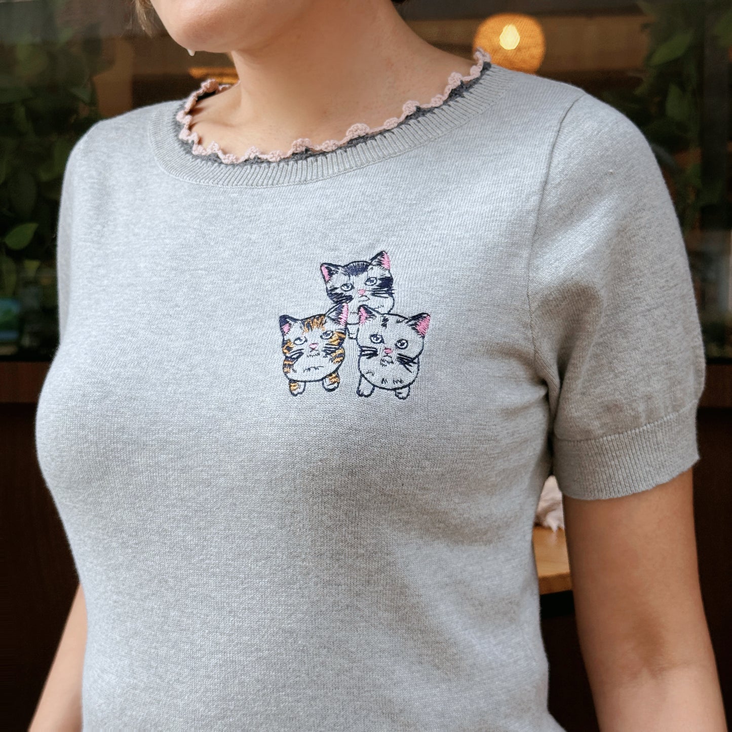 Three cats embroidery and hand crochet sweater