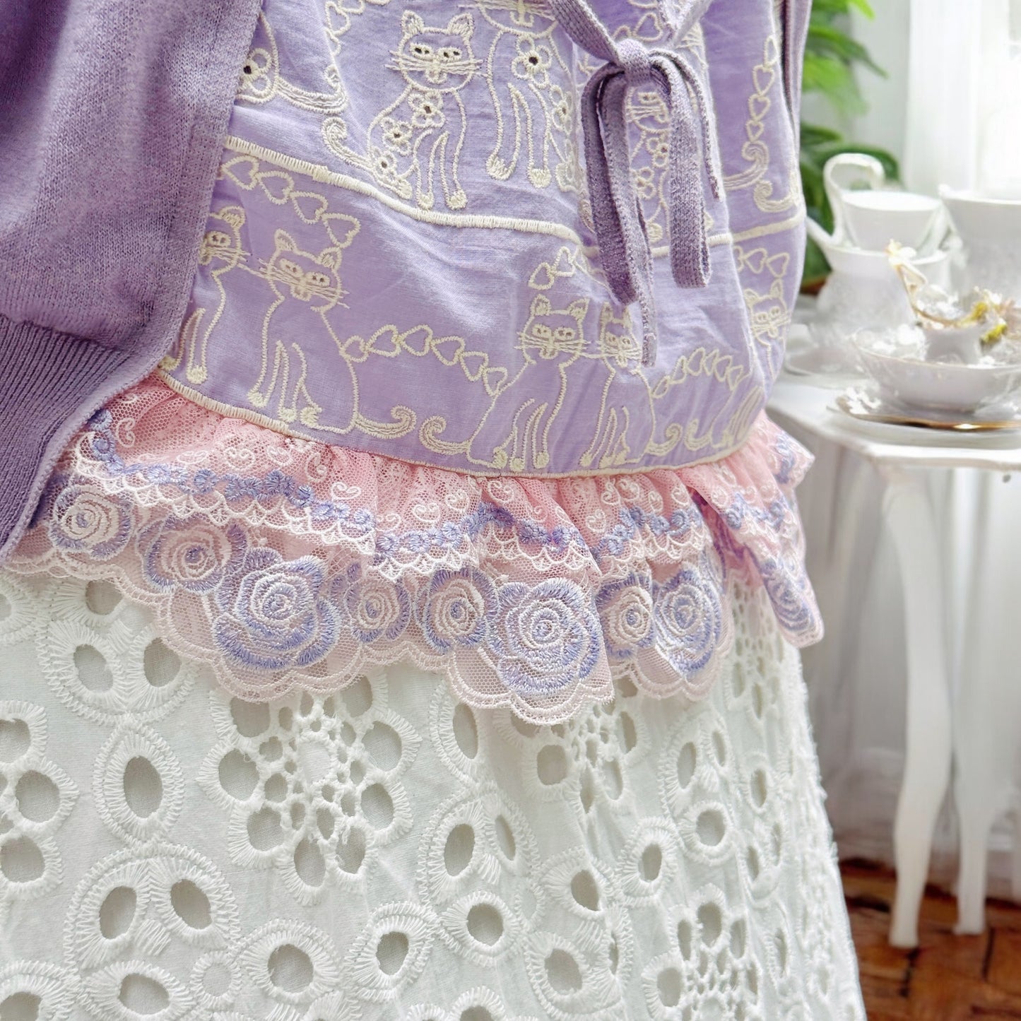 Cat lace fabric cotton cardigan