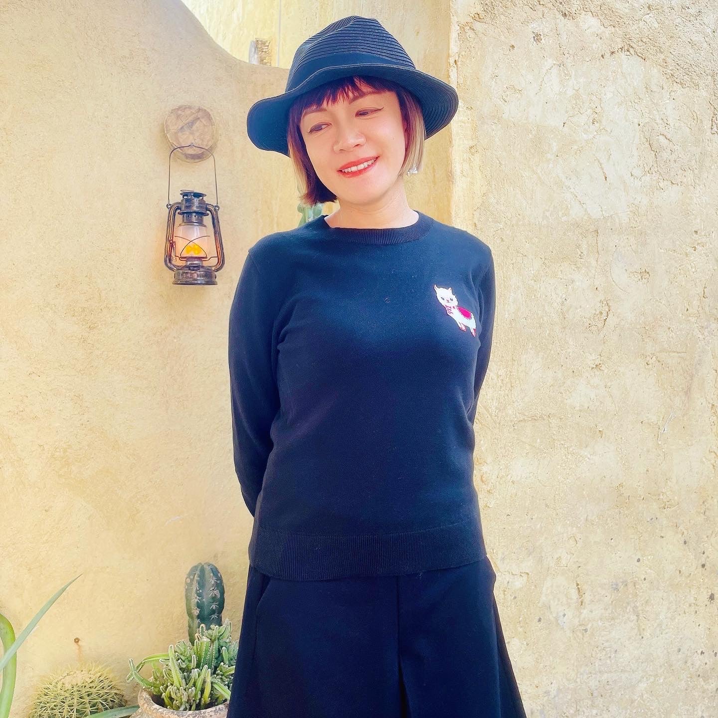 Little Alpaca Embroidery Sweater
