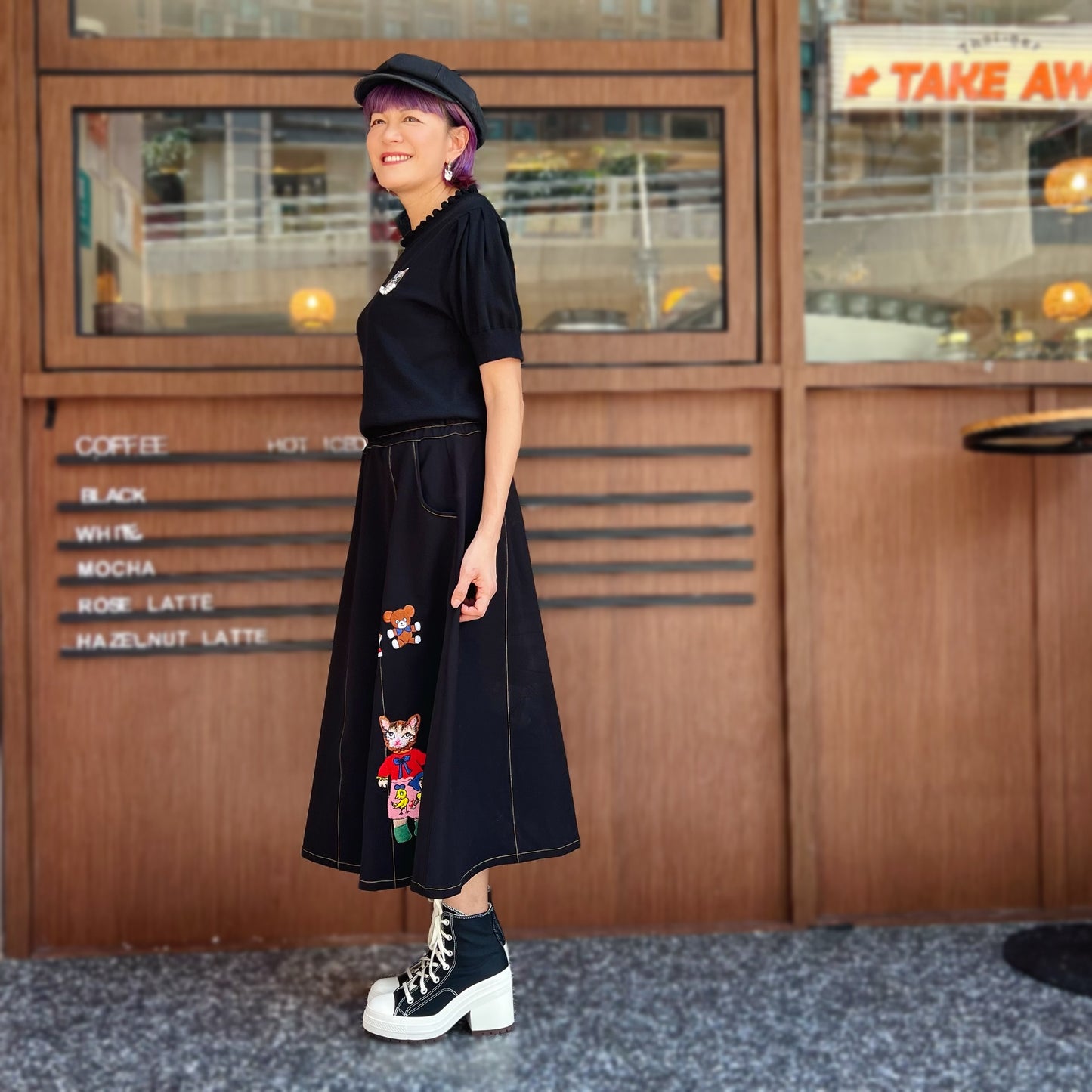 Showa kitten embroidery denim skirt