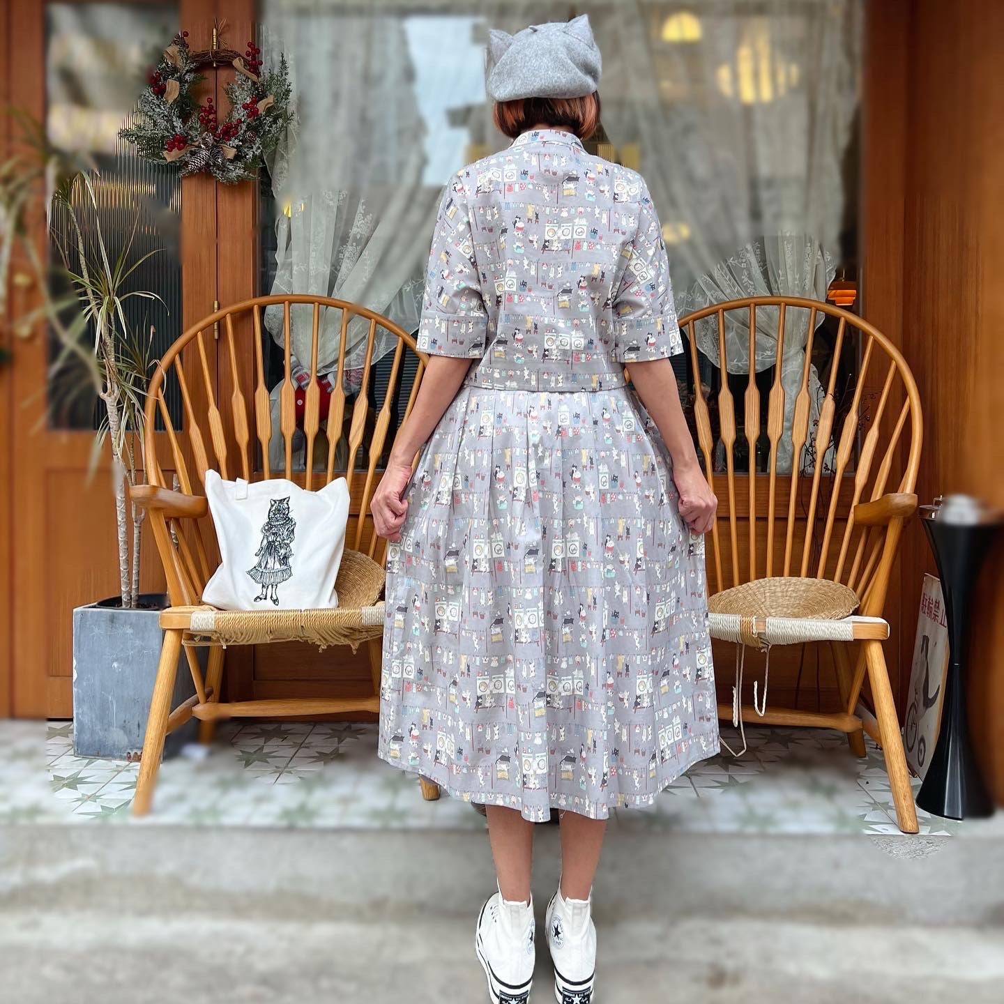 Washing room cat midi skirt