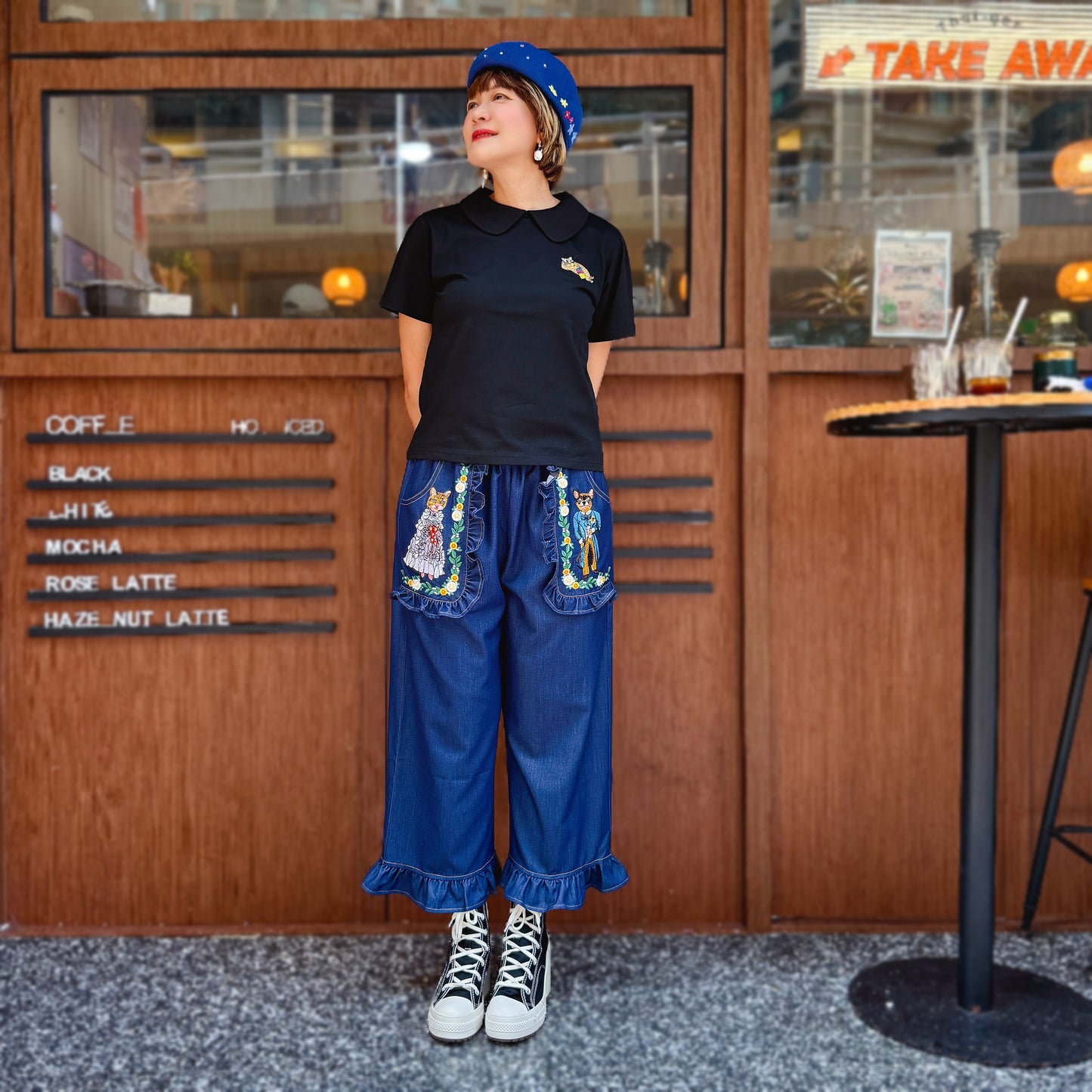 Happy animals embroidery denim pants