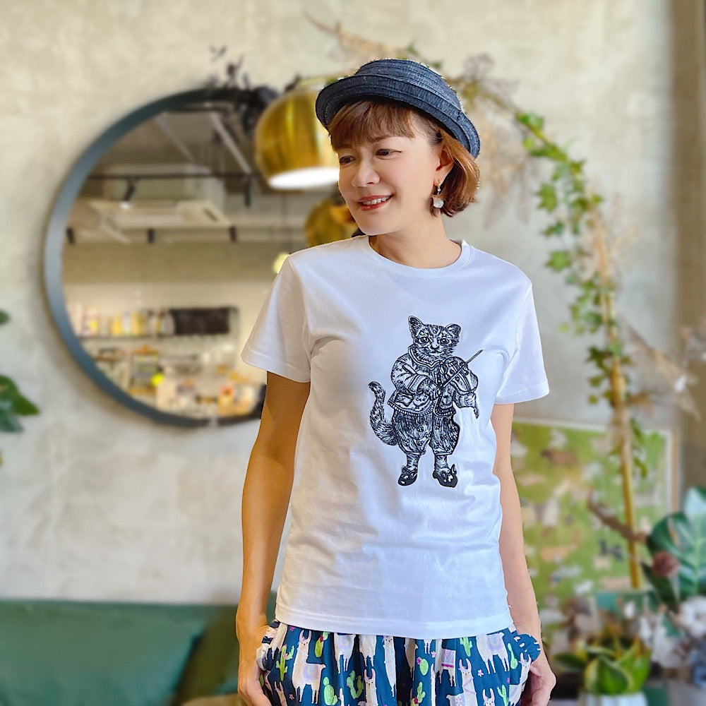 Violin Cat Embroidery T Shirt