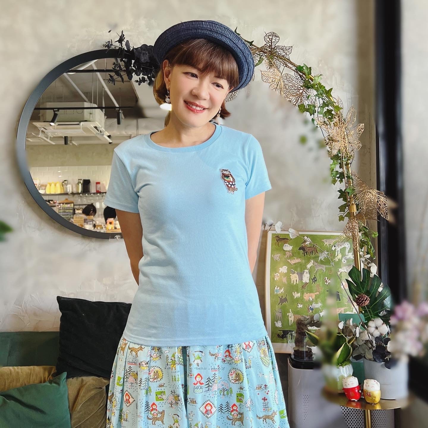 Wine And Cat Lady Embroidery Tee