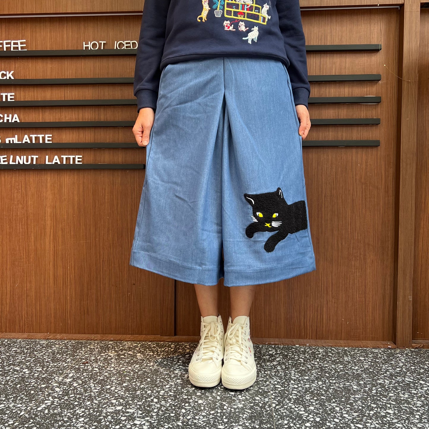 Big fluffy cat embroidery denim skirt pants