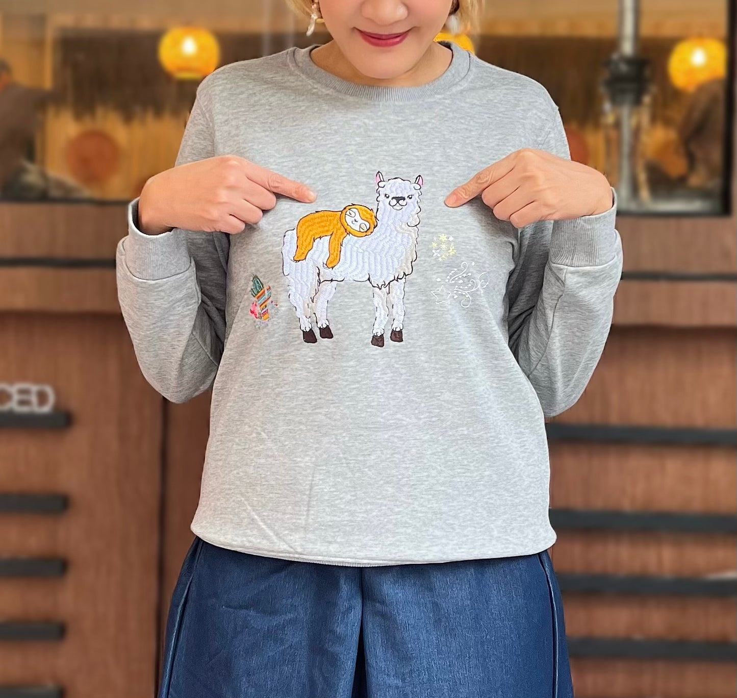 Alpaca and sloth embroidery sweatshirt