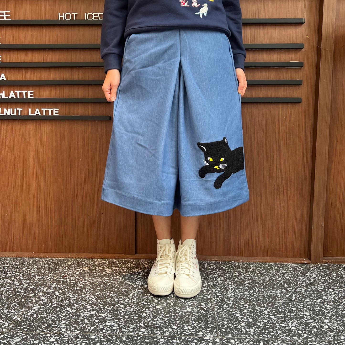 Big fluffy cat embroidery denim skirt pants