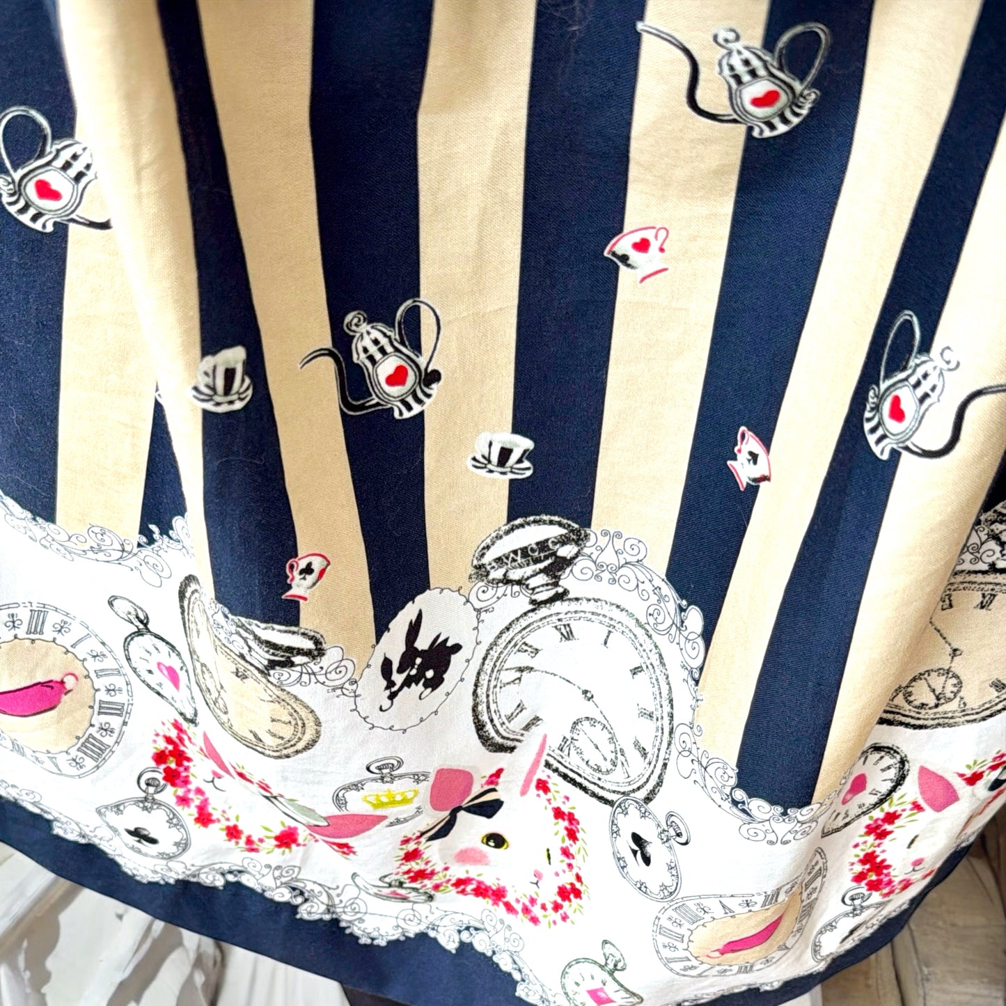 Stripe and rabbit , clock one piece