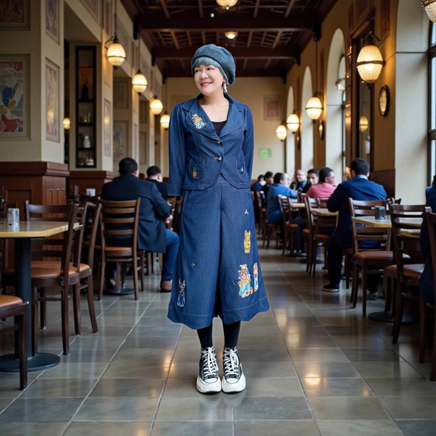 Egyptian cats embroidery denim jacket