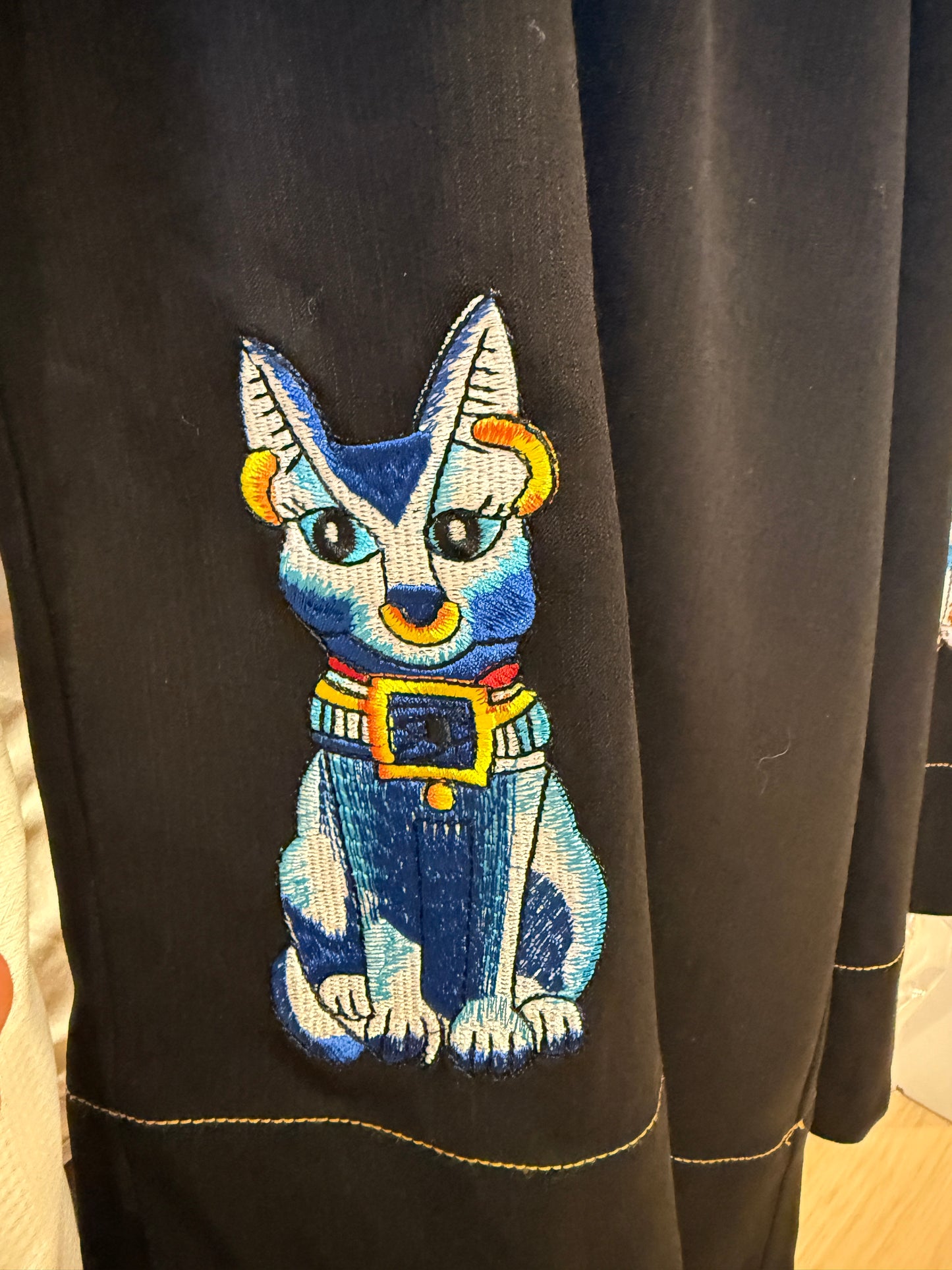 Egyptian cats embroidery skirt pants