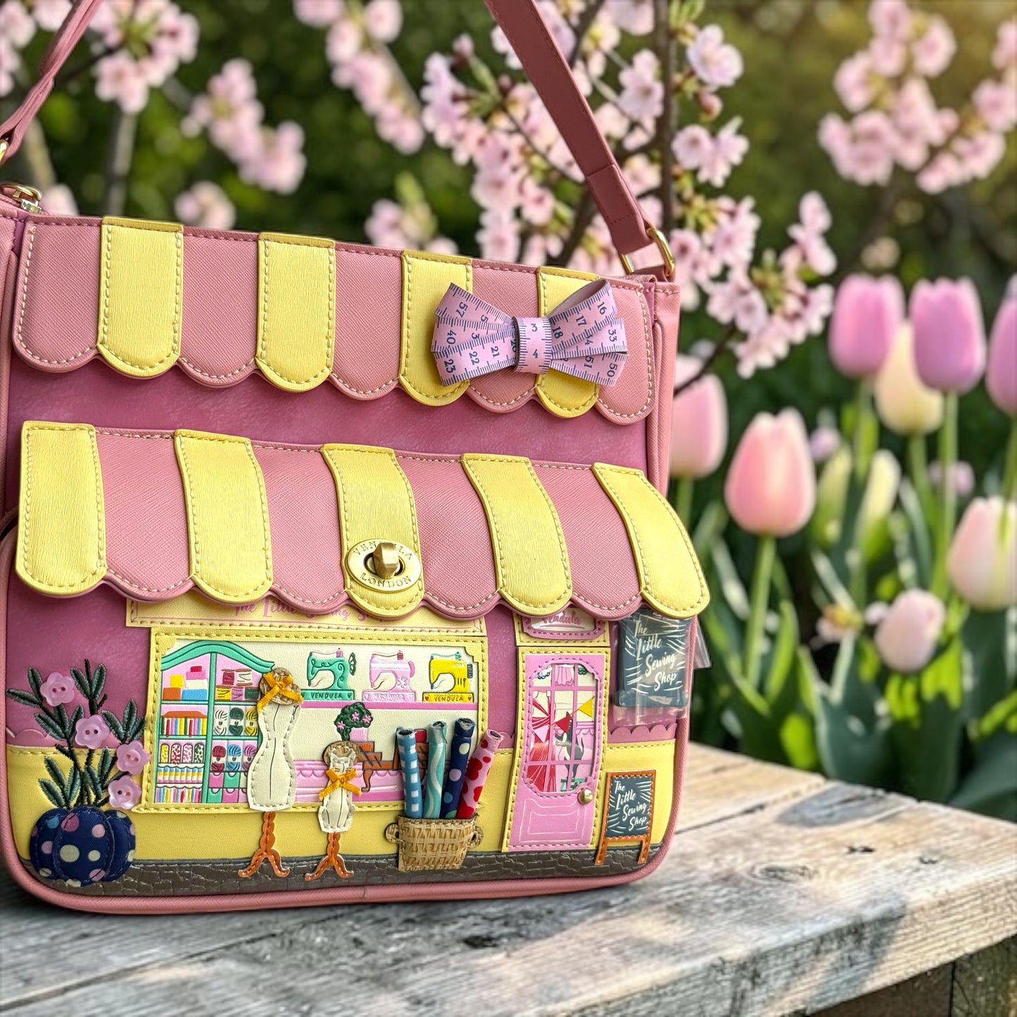 Vendula Sewing Shop - Raspberry Edition Esme Bag