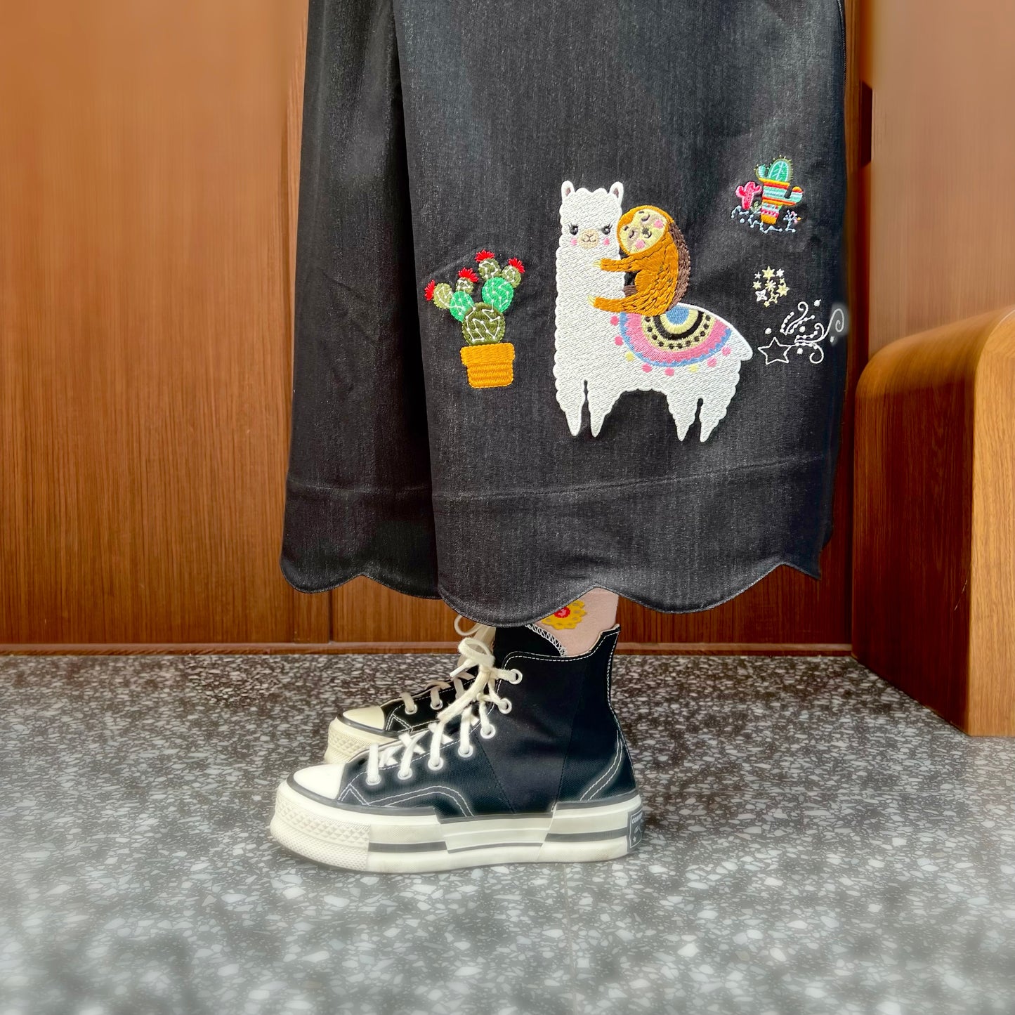 Alpaca and sloth embroidery denim skirt pant